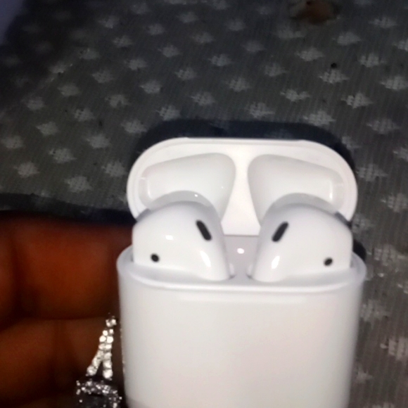 Apple Other - Airpods